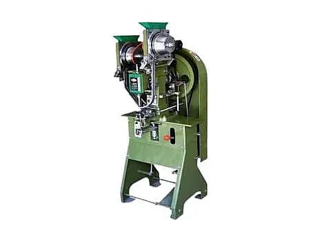 Automatic Eyelet Machine